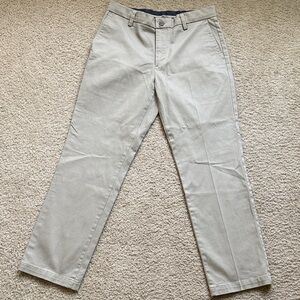 Dockers Men's Stretch Chinos in Signature Khaki